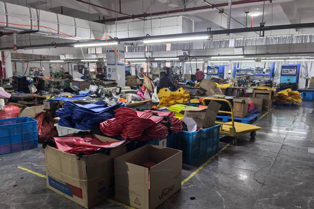 factory production workshop 02
